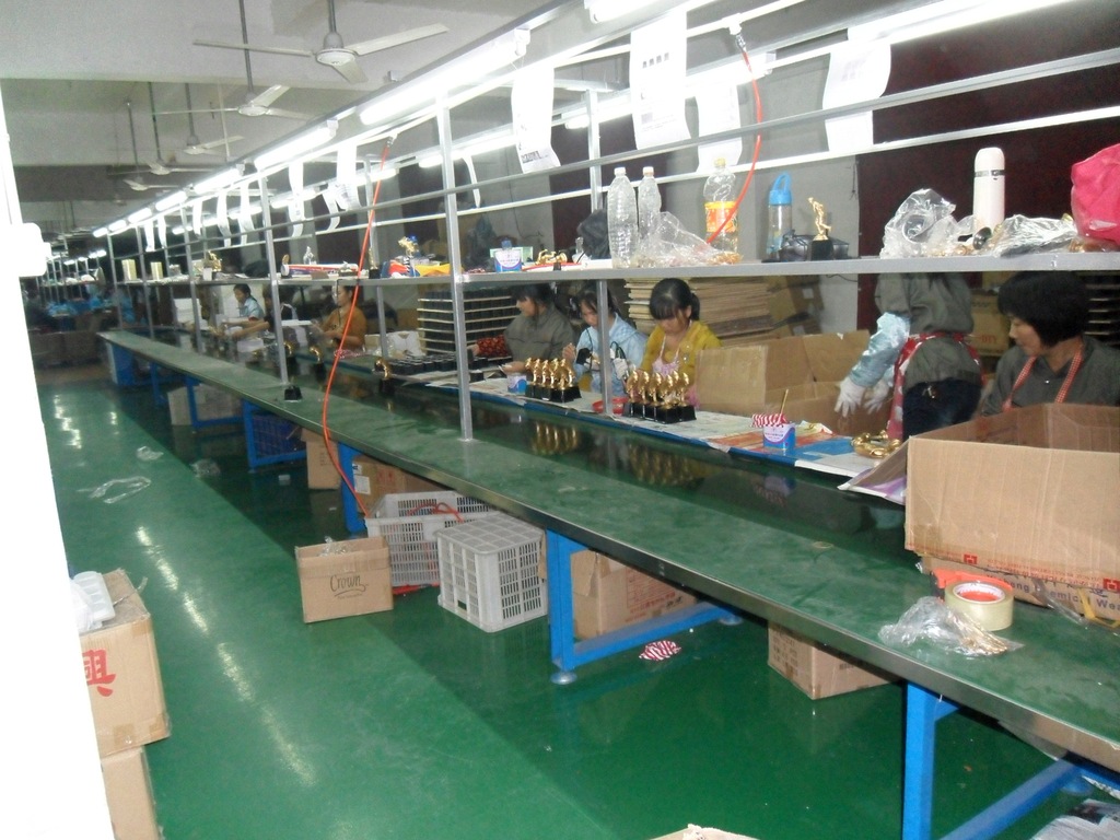 泉州鑫兴塑料模具厂 专业塑料制品OBM/ODM加工，注塑及电镀喷漆包装一体化服务